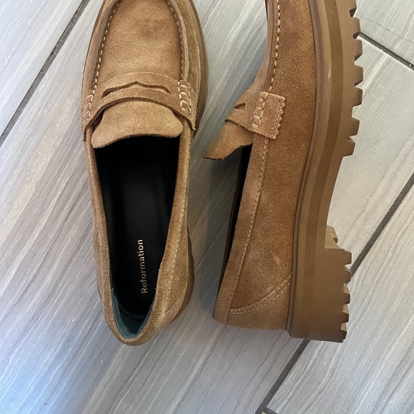 Reformation Agathea Tan Suede Loafers - Picture 3 of 4